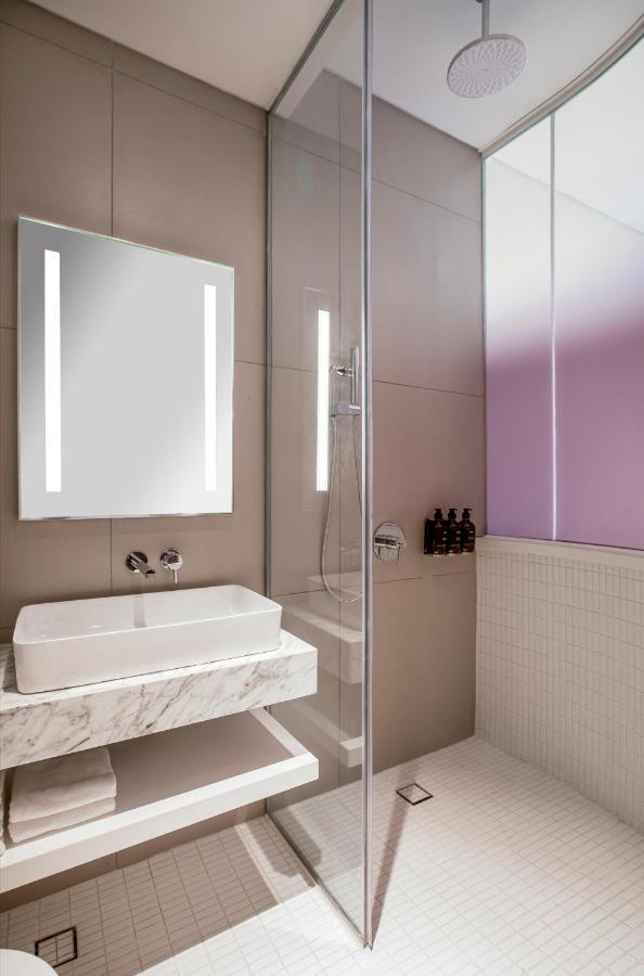 Wink Hotel Saigon Centre - 24Hrs Lifestyle Stay Ho Chi Minh City Exterior photo